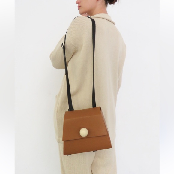 Handbags - MATTER MATTERS GALLERY
MINI TRAPEZOID SHOULD BAG - BROWN Leather Crossbody Bag